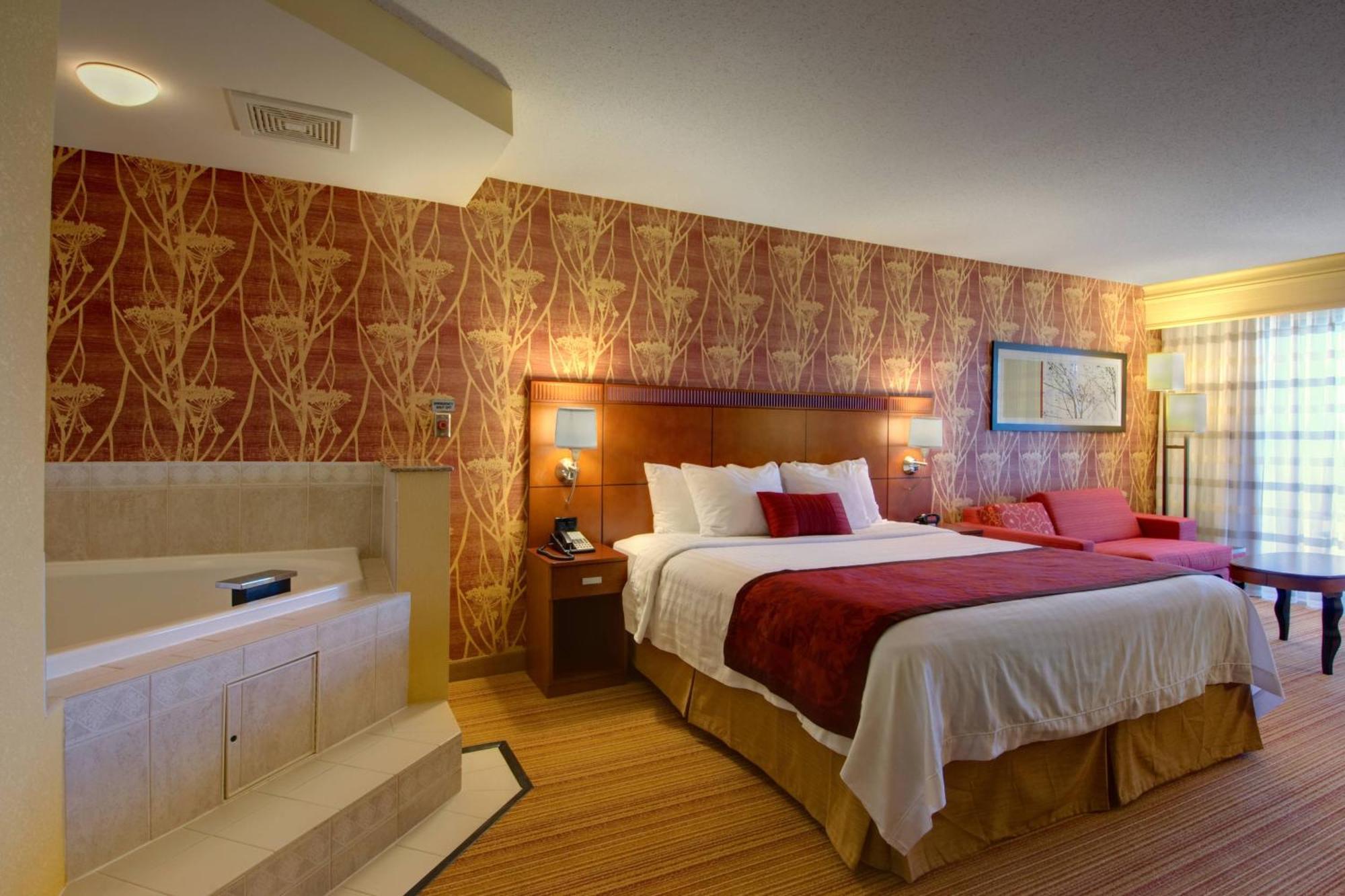 Courtyard By Marriott Madison East Hotel Kültér fotó